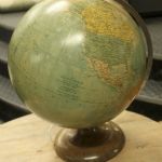 821 4132 EARTH GLOBE